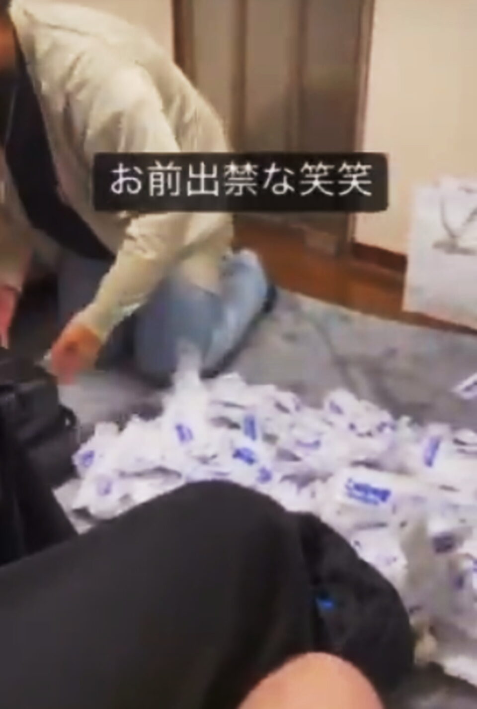 まねきねこ おしぼり 窃盗