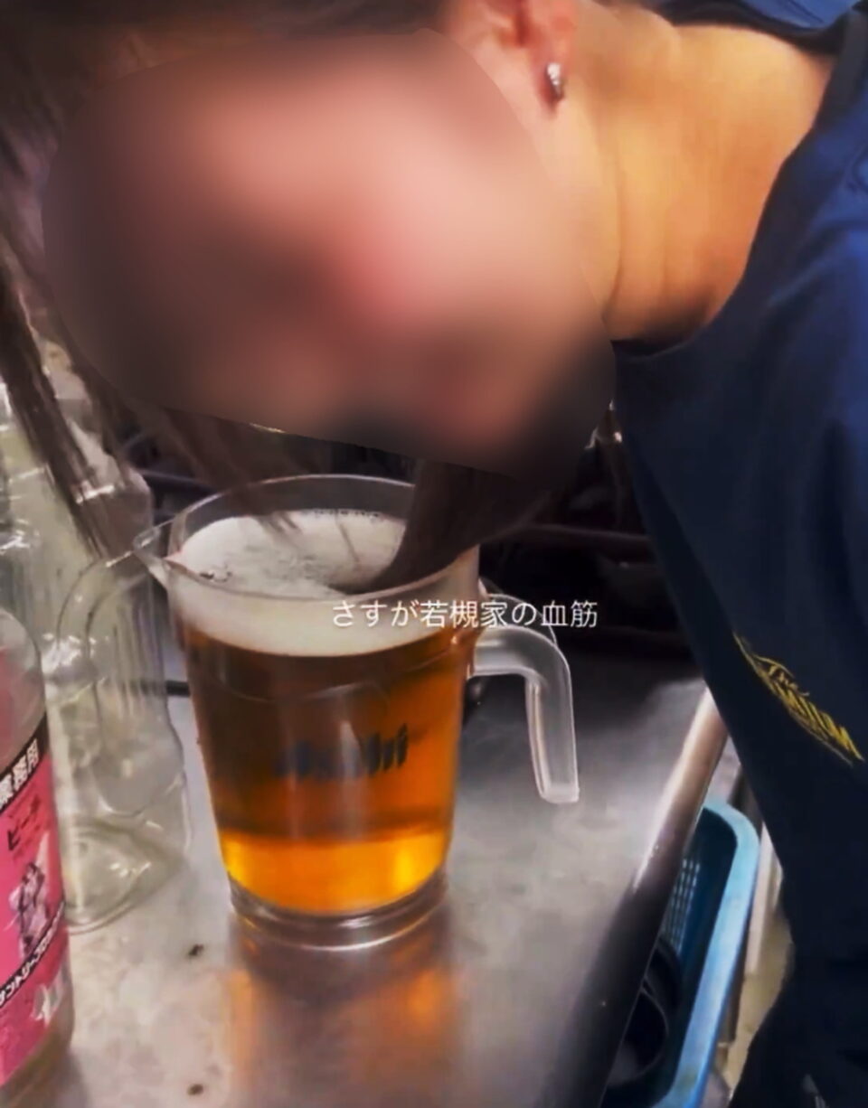 ビール 髪を入れる バイトテロ